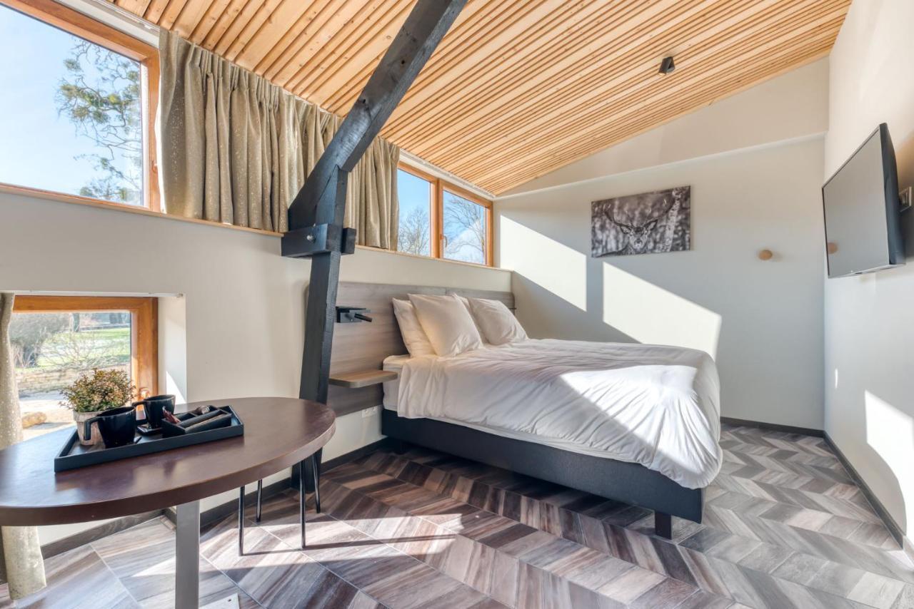 Les Chambres Du Vieux Chateau Abbaye d'Orval Luaran gambar